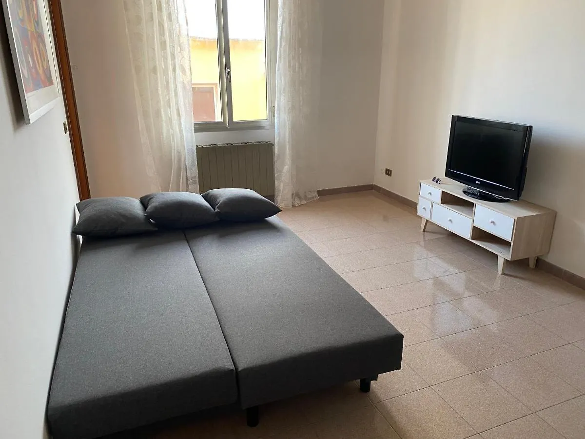 Casa Enza: Appartamento A Un Passo Dal Mare. Bordighera Italy